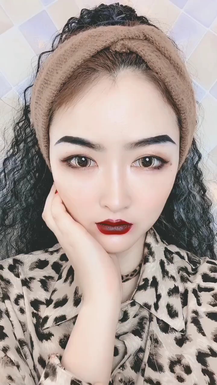 全网最火蹦迪妆