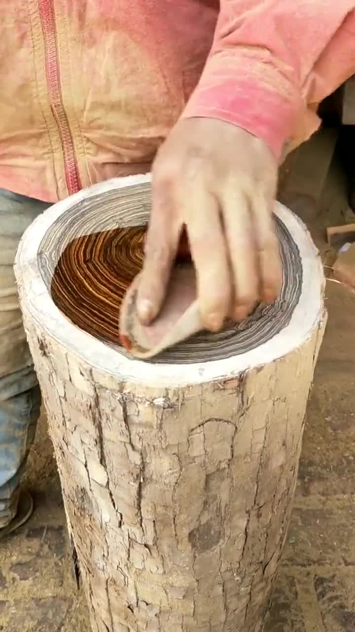 木家具刷涂桐油后,会有什么变化前后的价值翻了三倍不止!