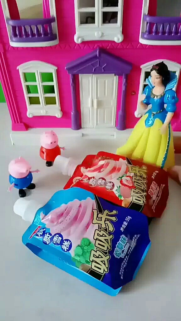 这是白雪公主买的吸吸乐吗?