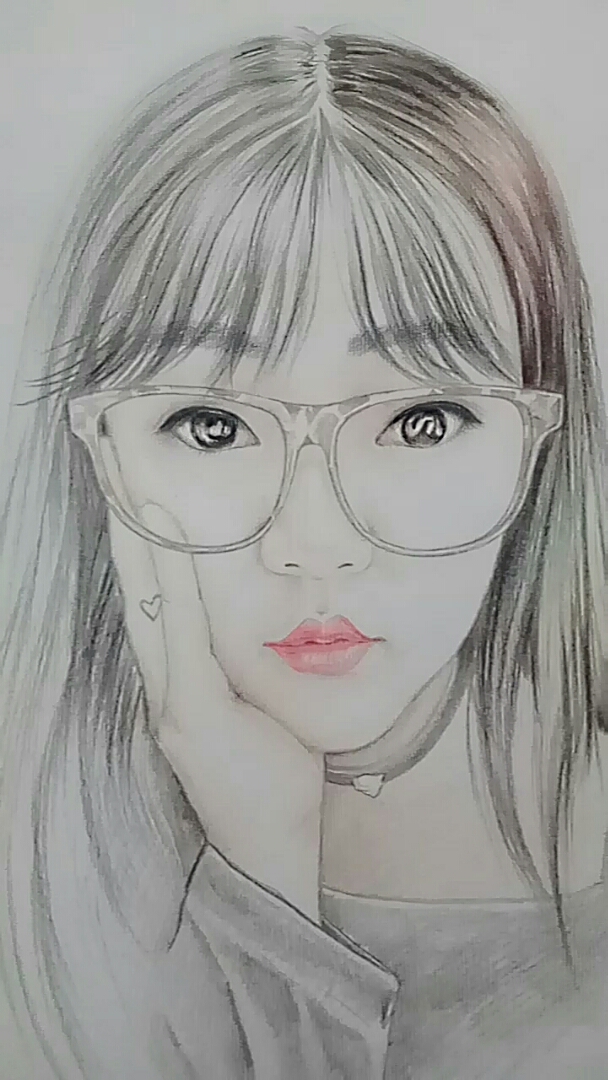 彩铅手绘美女主播的肖像画