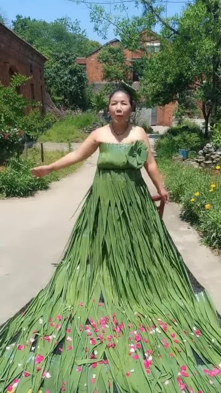 蔬菜裙子,百十斤大制作,这是下了血本啊!