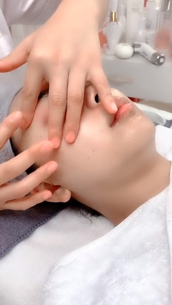 美容护肤#不花一分钱,让你学会美容院的眼部护理手法