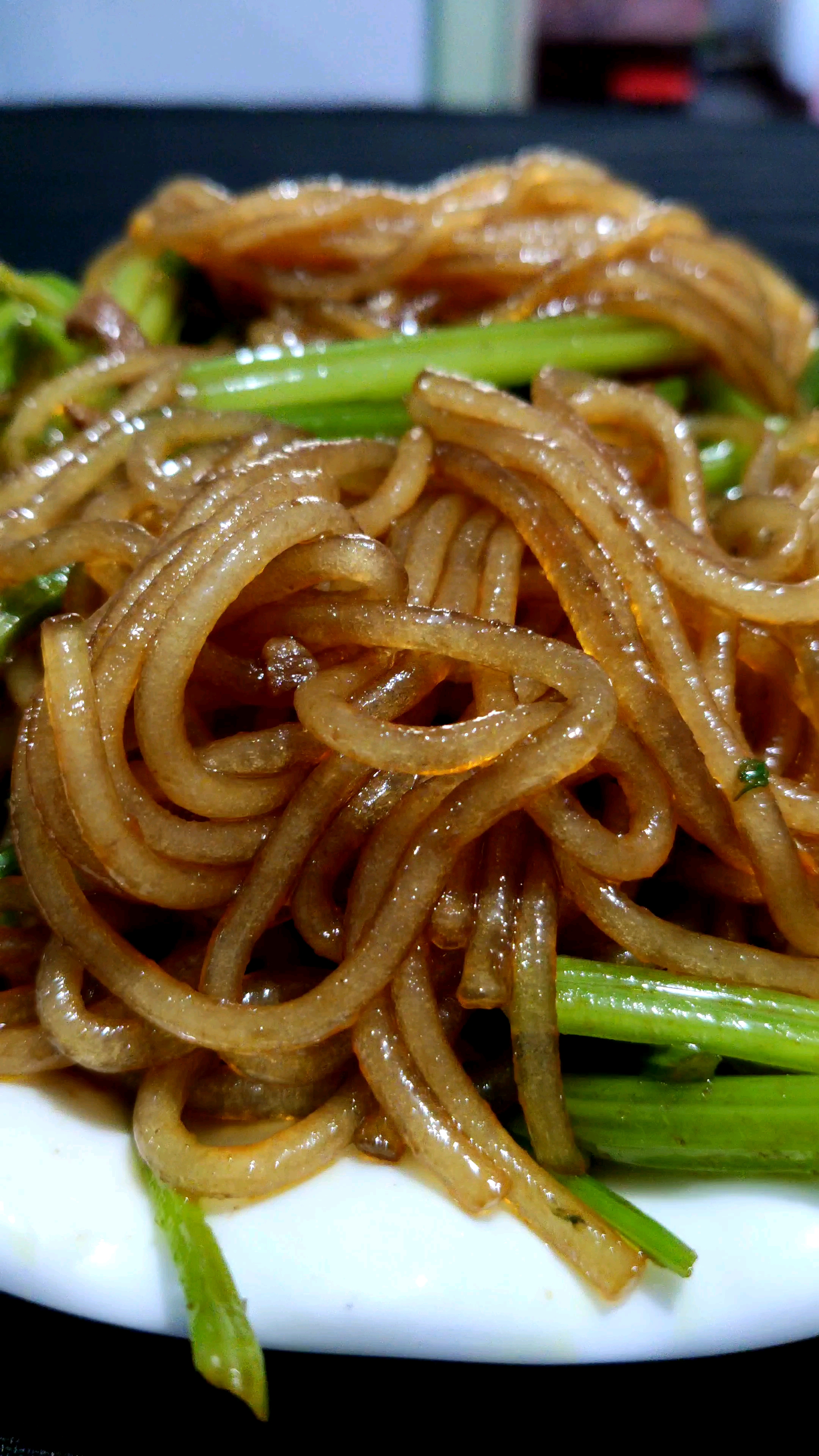 透亮直奔的粉条子,保证是纯土豆粉条