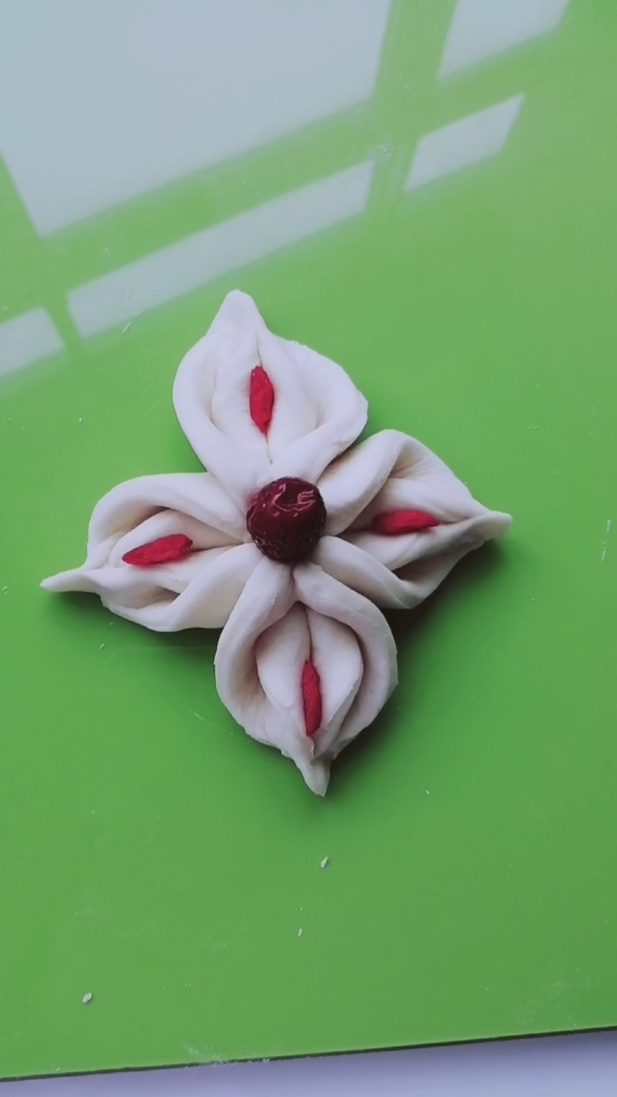 爱生活爱面艺#创意面点分享,欢迎朋友们留言评论,谢谢