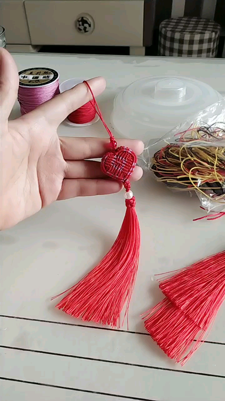 玉线手编小香囊荷包,喜欢的亲给个吧,嘿嘿