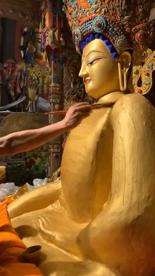 大昭寺觉沃佛贴金