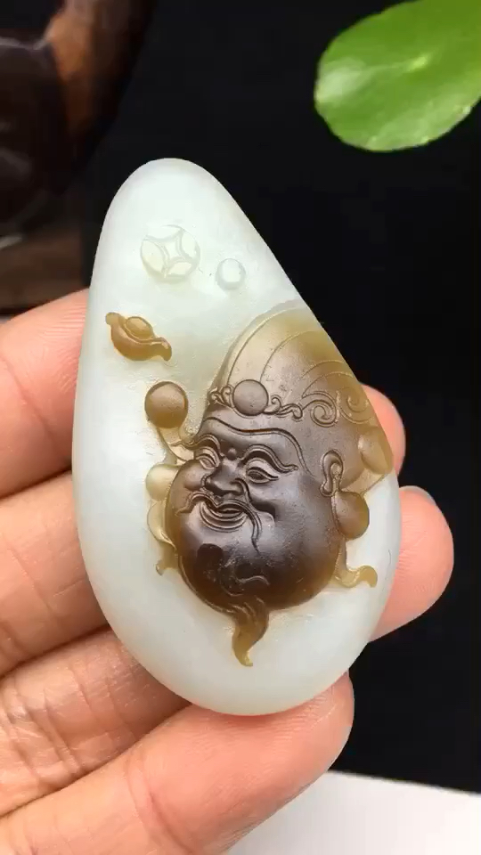 和田玉巧雕财神