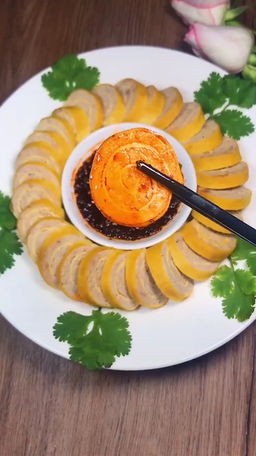 黄金肉卷,摆盘好看入口好吃-度小视