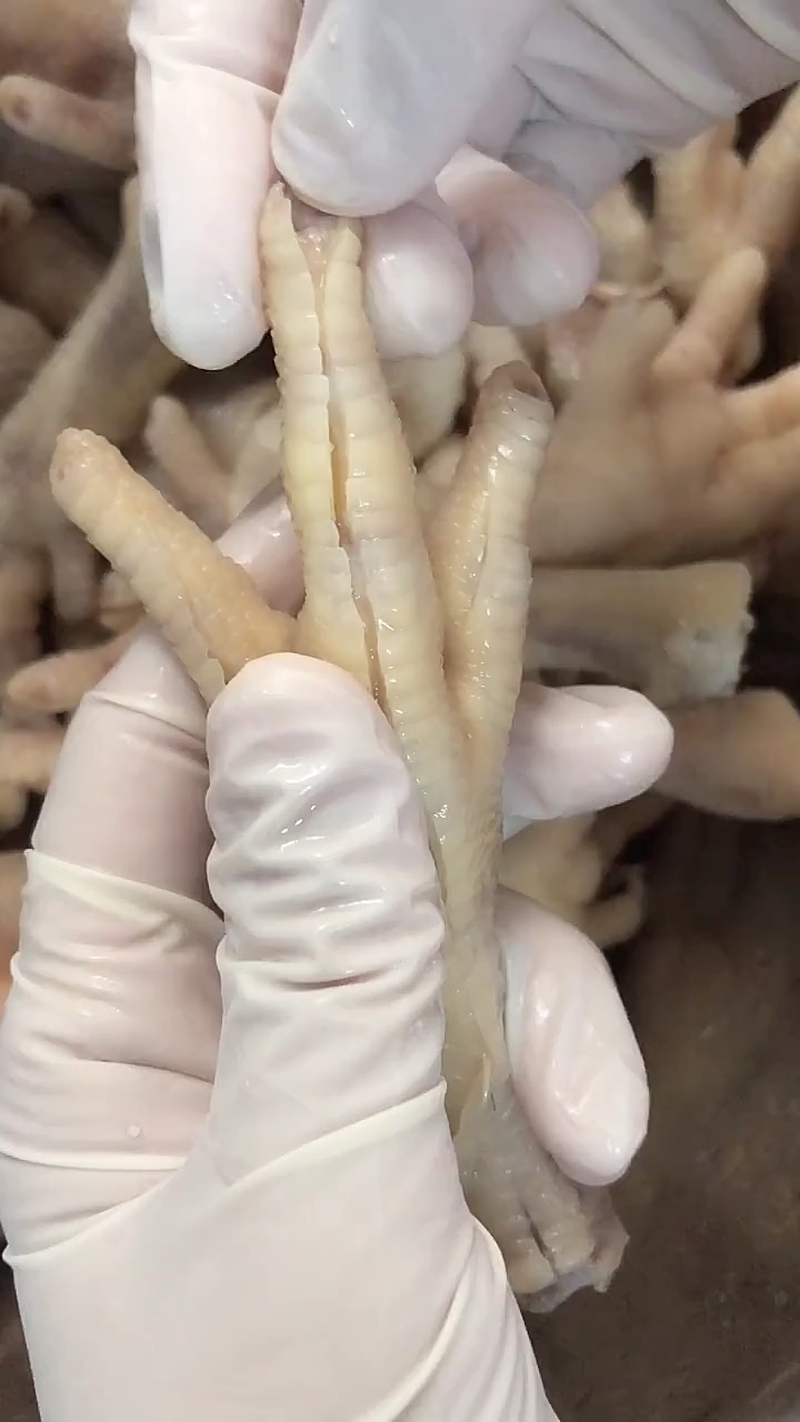一只鸡爪剔骨要多长时间?