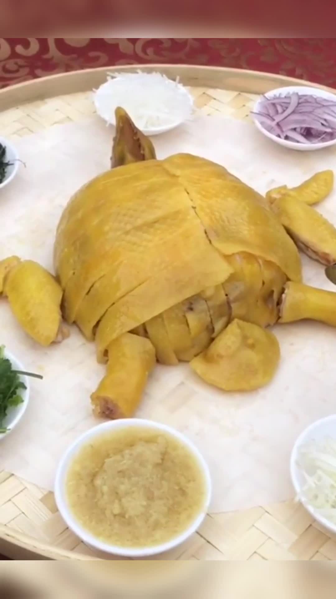 我要上热门#鸡的王八造型已经摆好,先把手机掏出来拍个照!