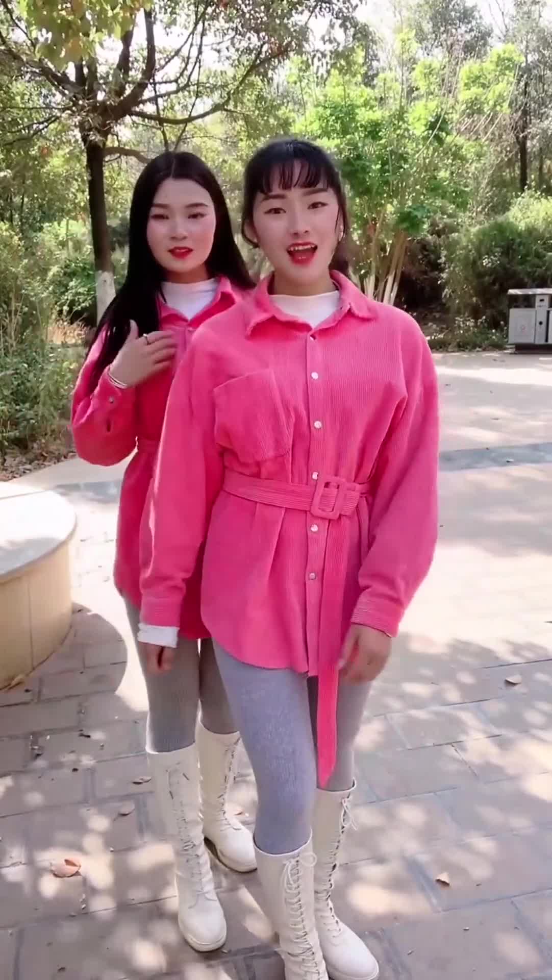 云南美女唱山歌歌词直白大胆不一样的风格