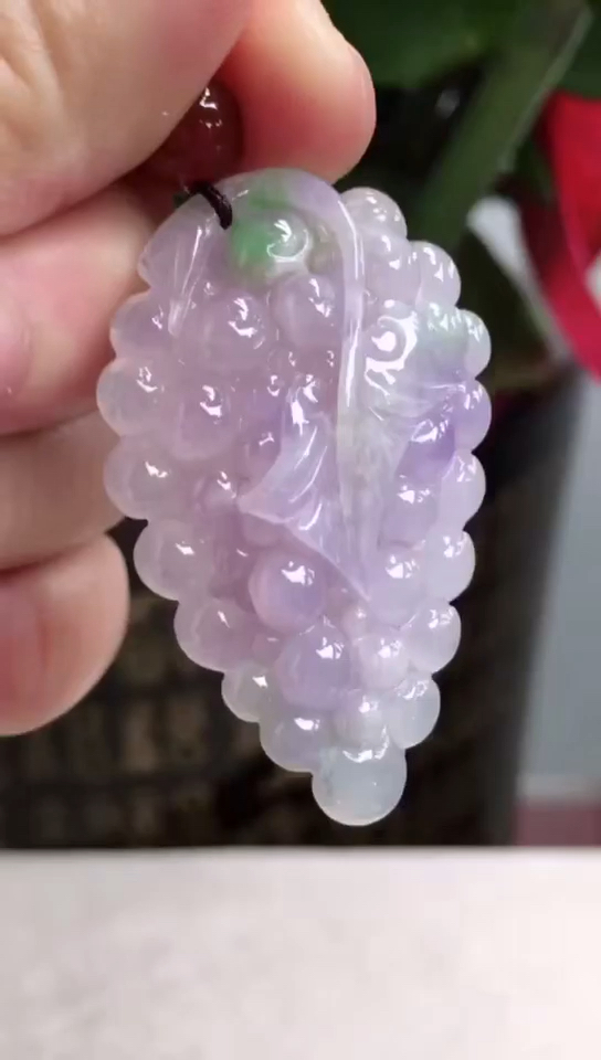 好看的眼睛#紫罗兰多子多福 葡萄吊坠43.7*27.2*9.5mm12.49g翡翠