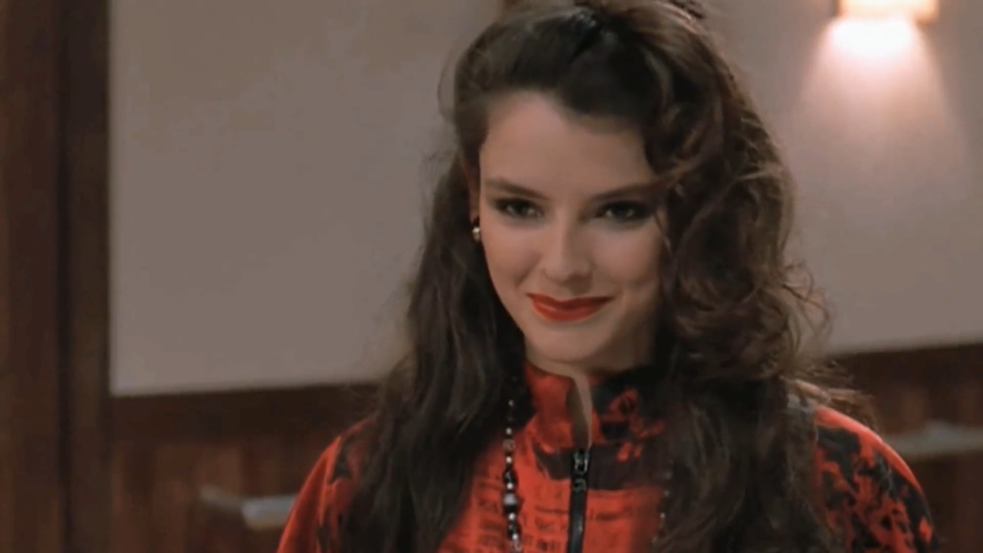 我要上热门#罗拉芳娜,气质女神,又美又飒!