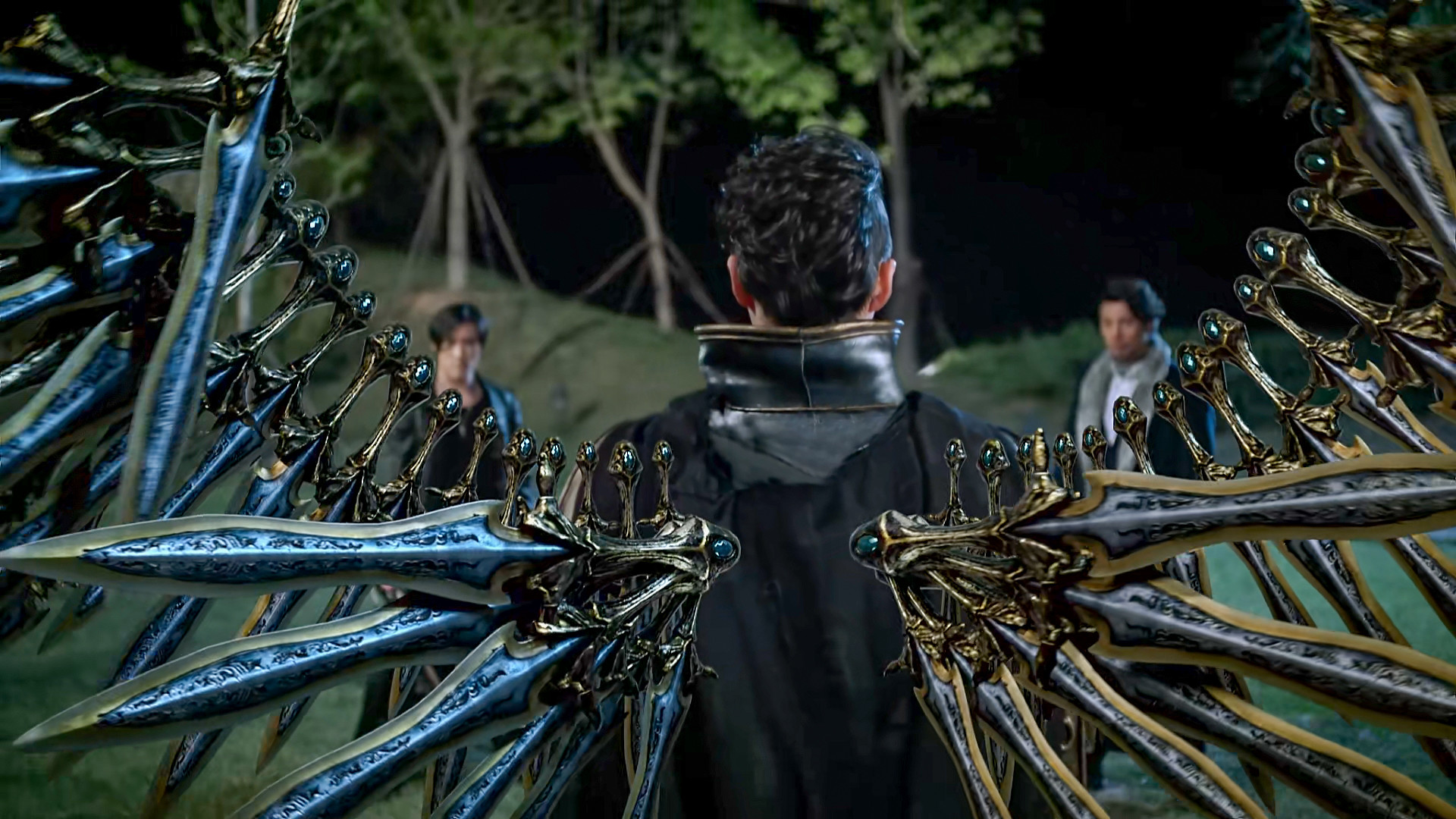 器灵:林晨玉觉醒器灵,化身百剑修罗,力战九卿时乱和断魂