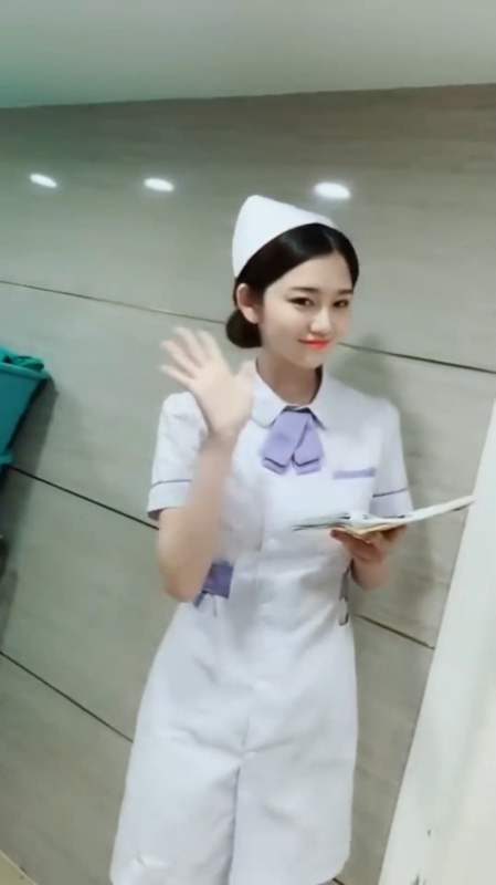 娱乐#这个护士小姐姐太漂亮了,告诉我在哪家医院,我要每天都去!
