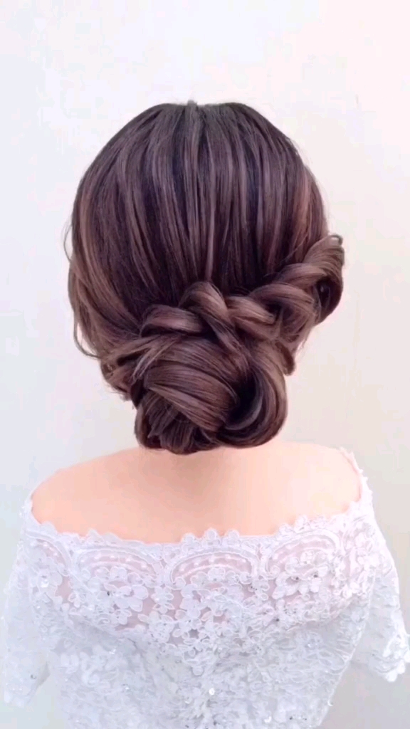 我是造型师#伴娘丸子头