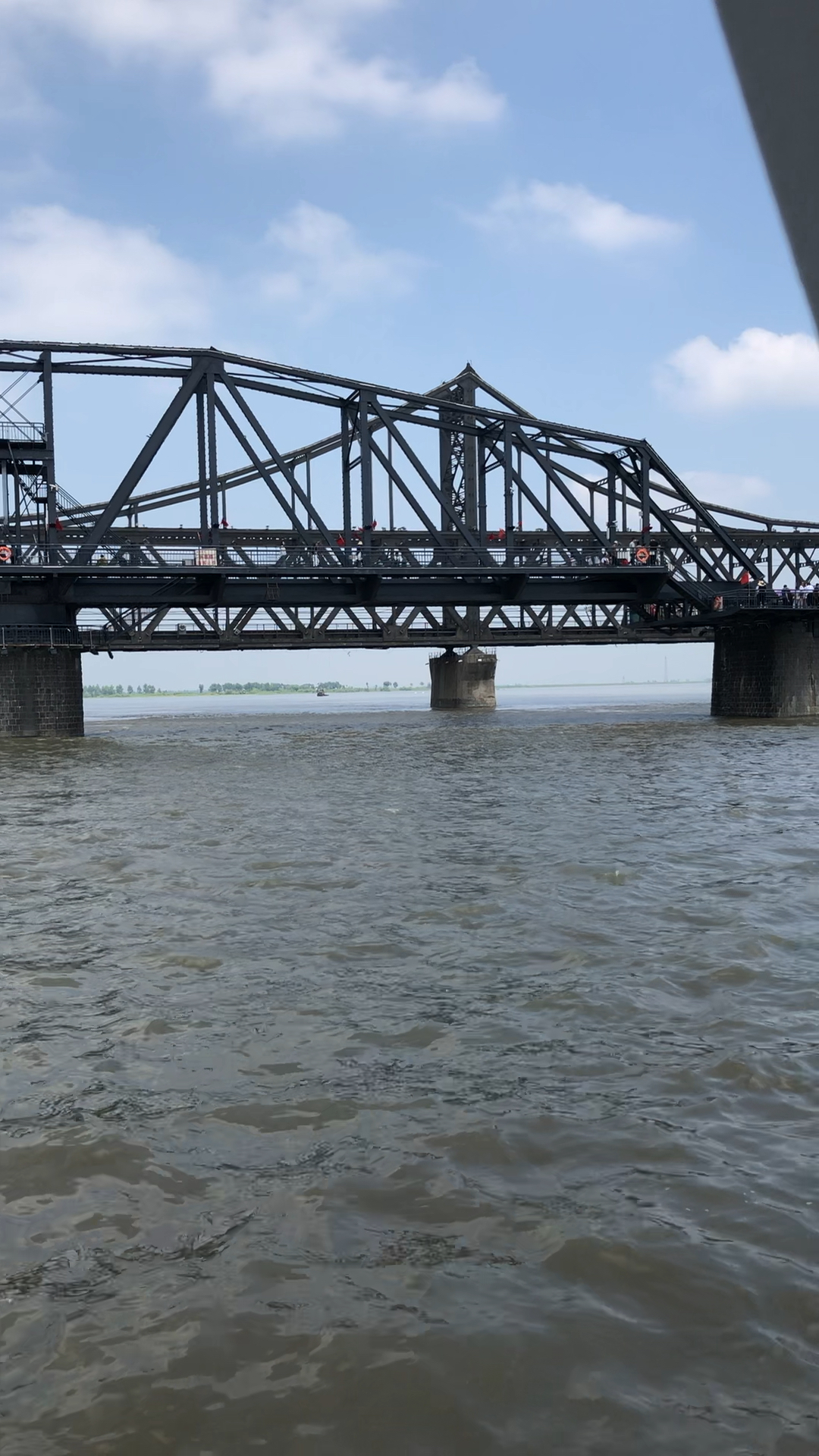 鸭绿江断桥!令人难忘的一段历史!