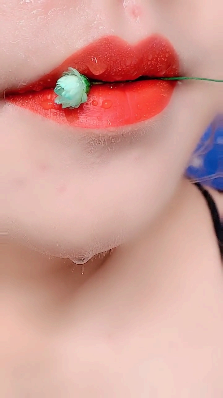 好看又防水的唇妆画法,美美哒