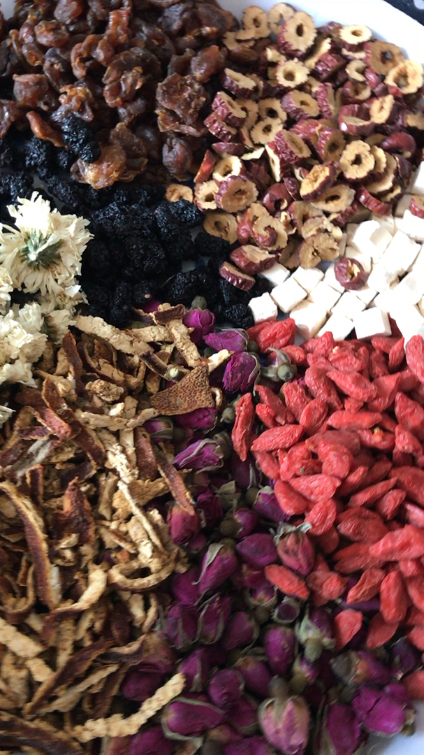中药药茶#玫瑰枸杞茯苓茶常喝可以健脾祛湿 疏肝解郁 调理情志 清热