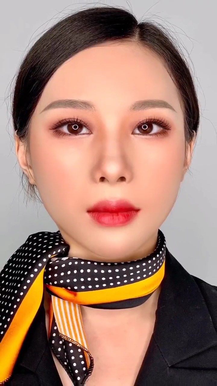 无惧素颜##职业妆 空乘妆容 #妆前妆后