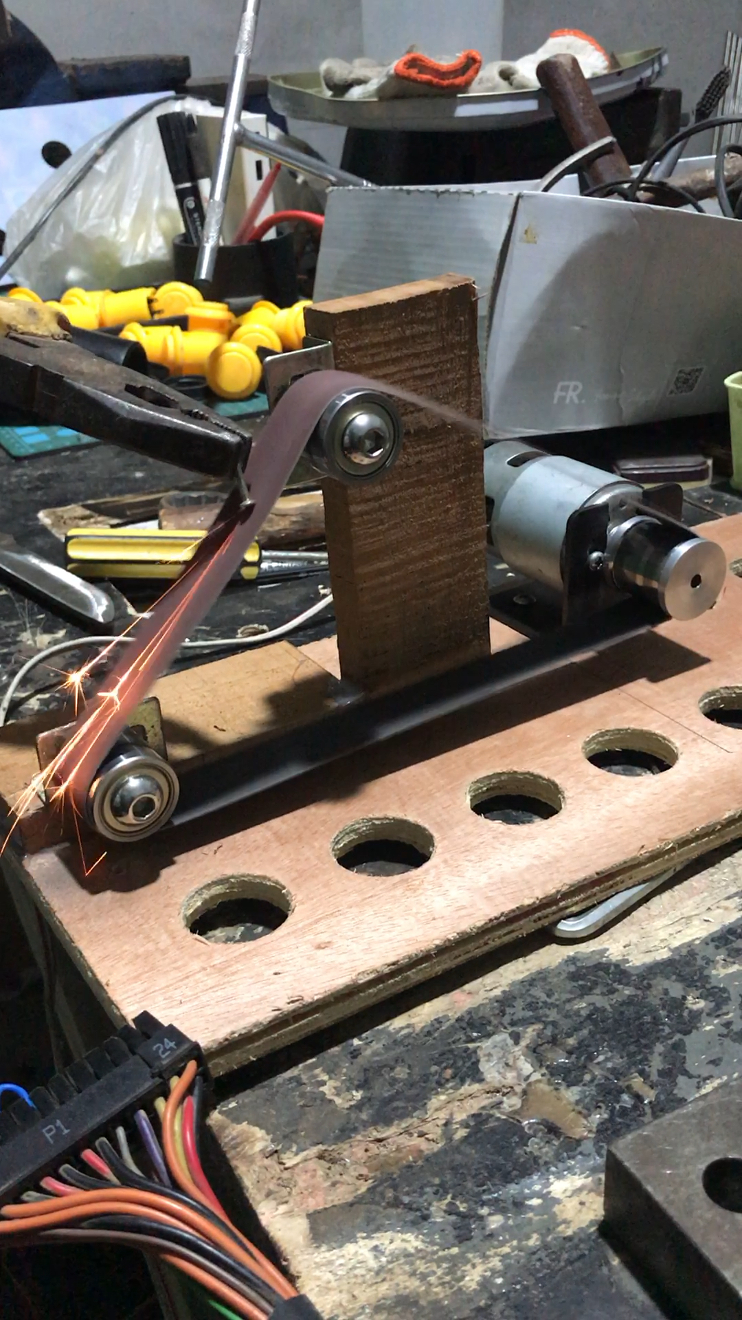 自己做的小砂带机