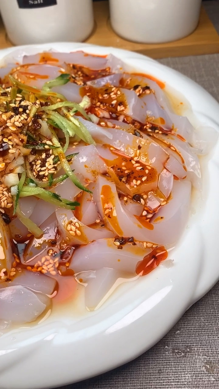 美食记#夏天来了,想不想吃酸辣嫩滑的凉粉啊