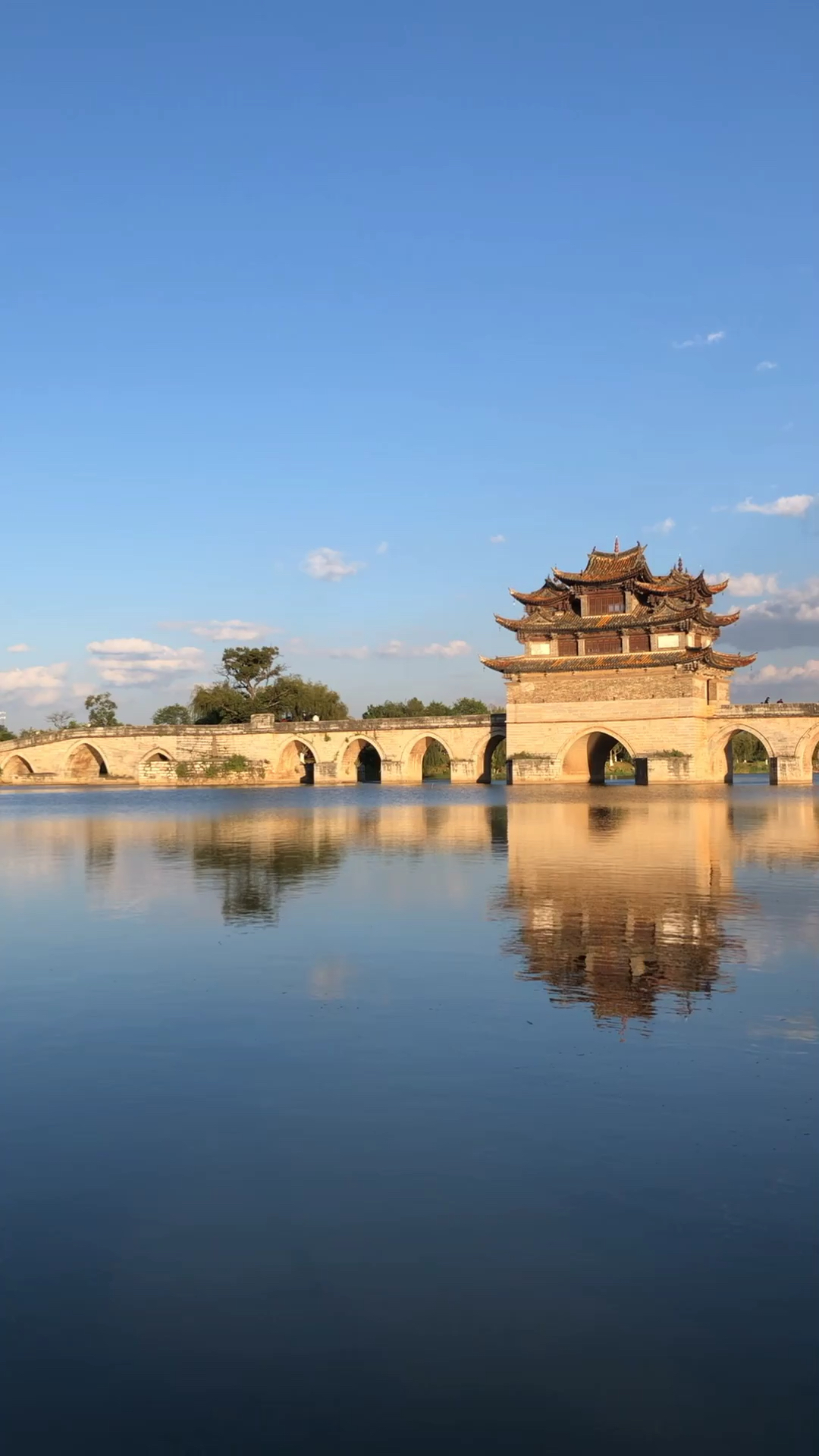 旅游进行时#云南建水双龙桥,全天免费参观.