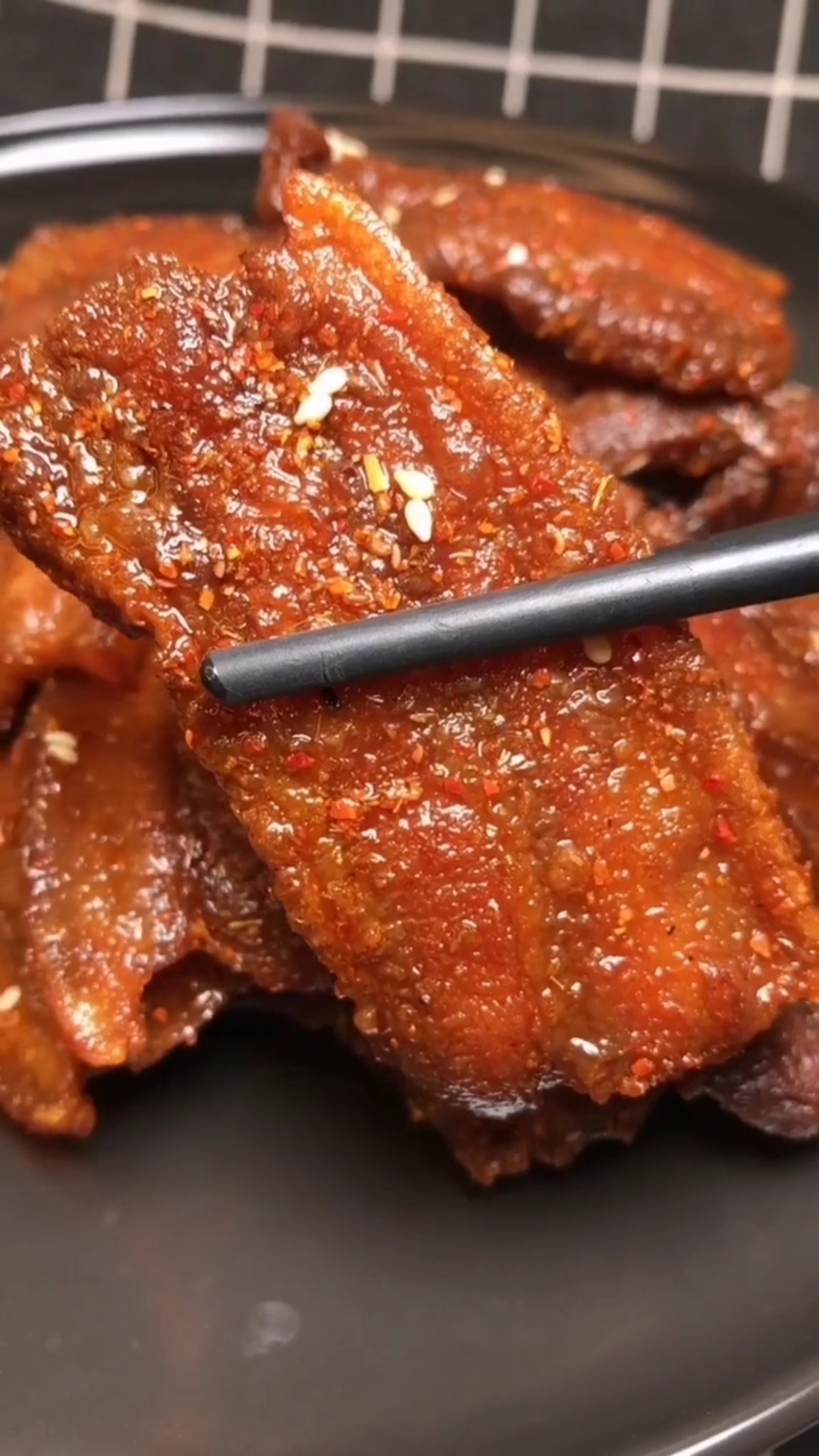 自制美食#香酥五花肉的做法,酥脆爽口,一点都不腻,香到没朋友