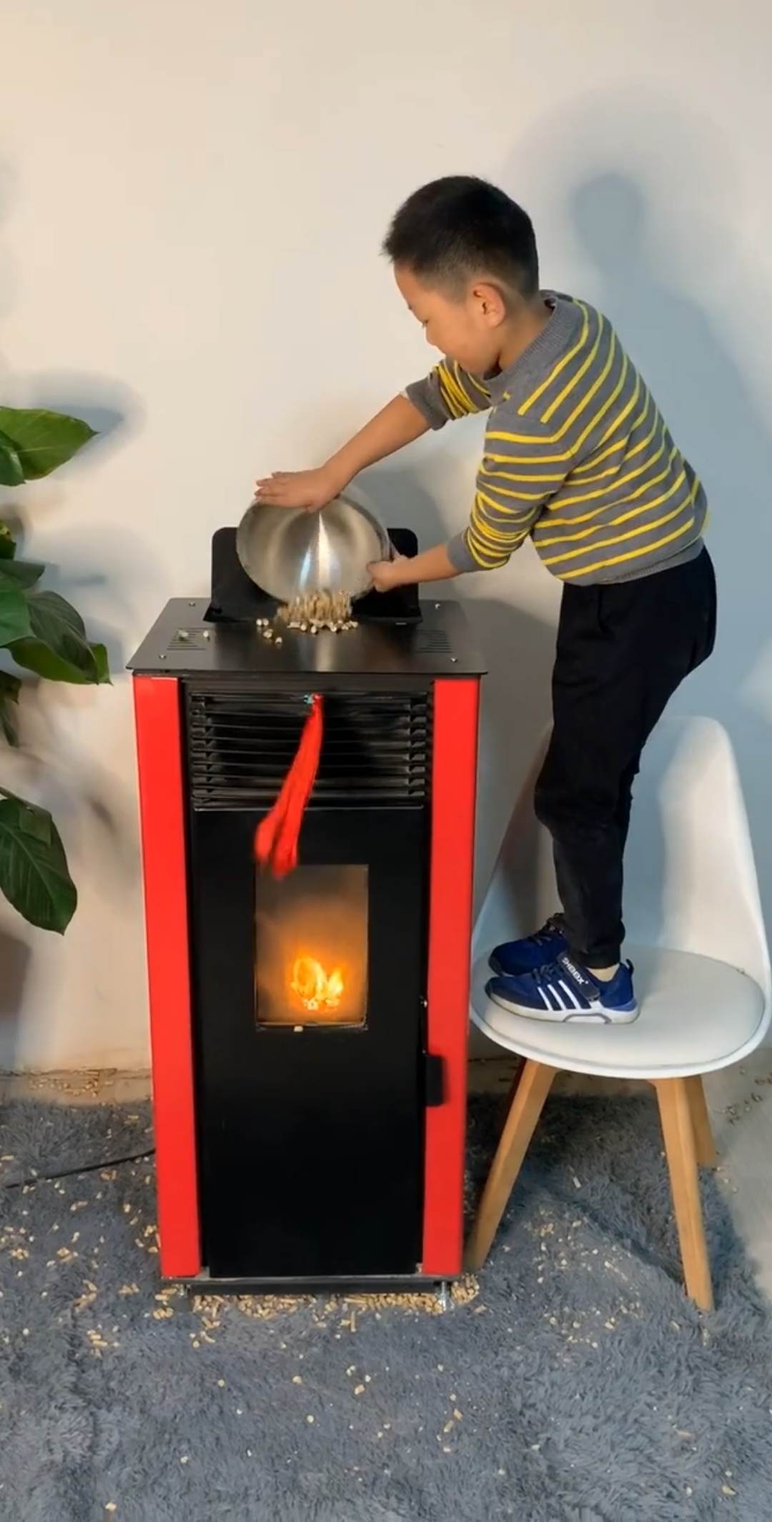 生物颗粒取暖炉#一天一度电 取暖200平方 不用电不用气 咱用它取 