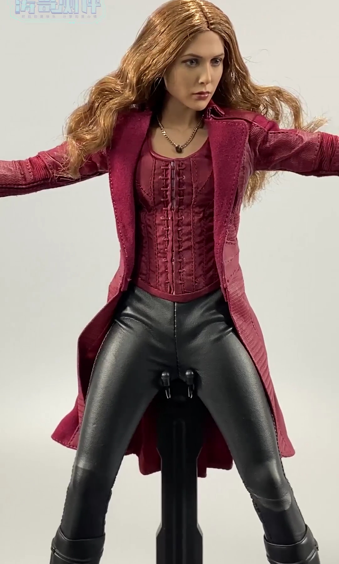 开箱hot toys绯红女巫3.0,这现在也算是个小神物了.-度小视