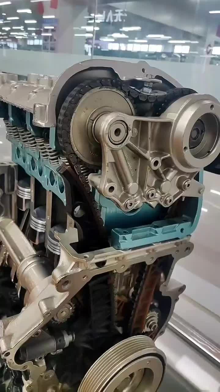 汽车那些事#三根链条的发动机,你见过吗?