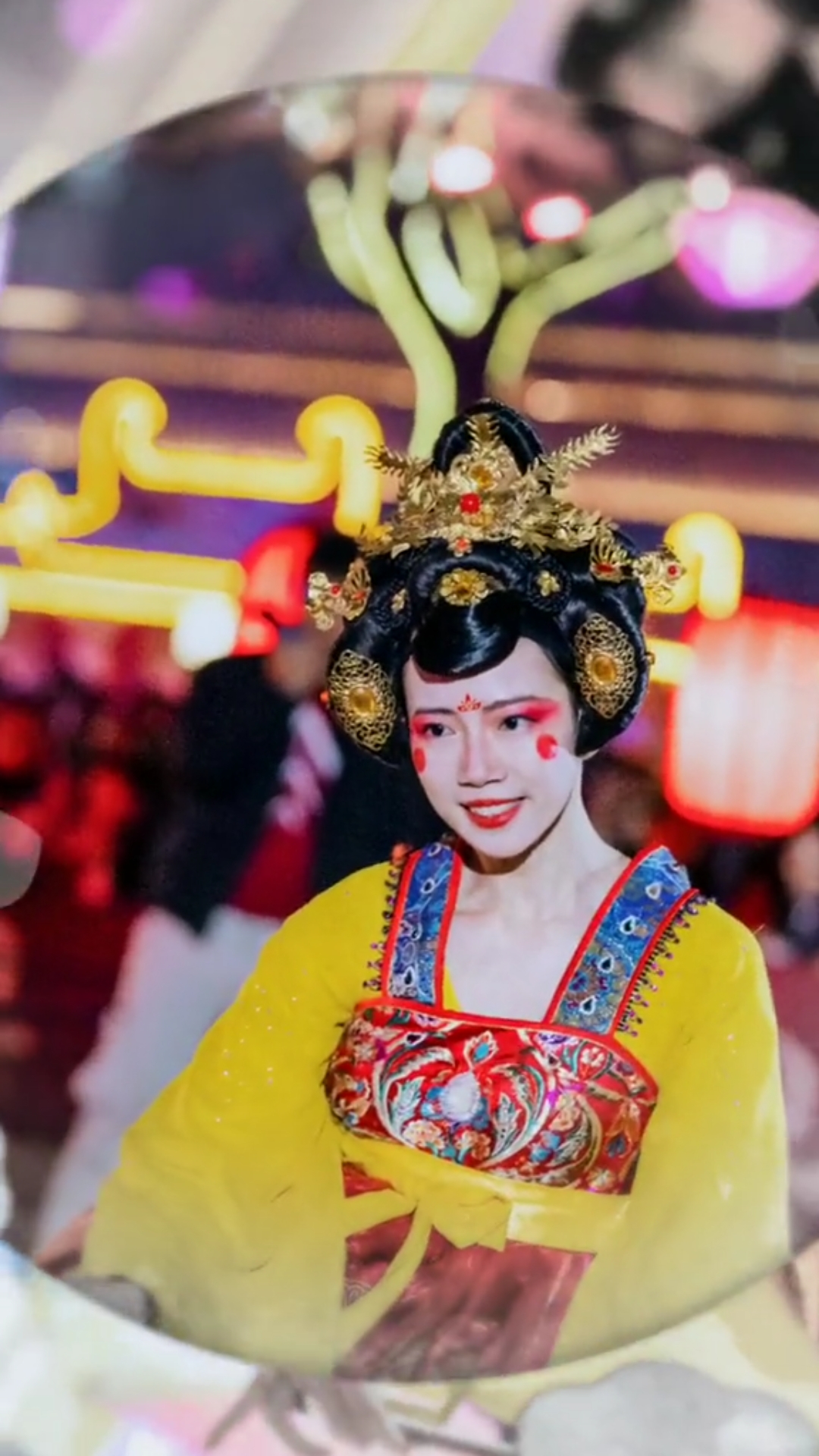 大唐不夜城不倒翁小姐姐#大唐不夜城不倒翁小姐姐个人特辑来喽!