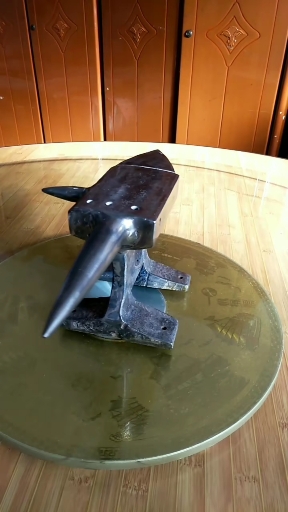 自制以一个铁砧子.