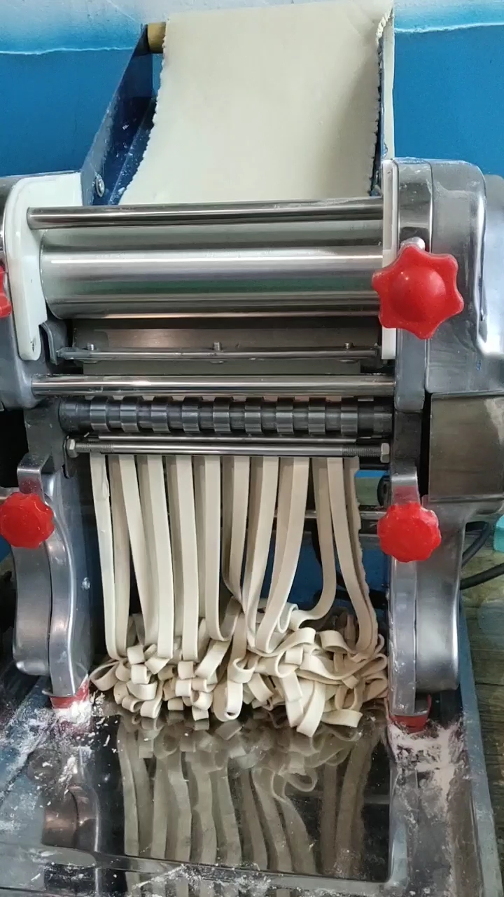 台式压面机板面机搓条机擀皮机-度小视