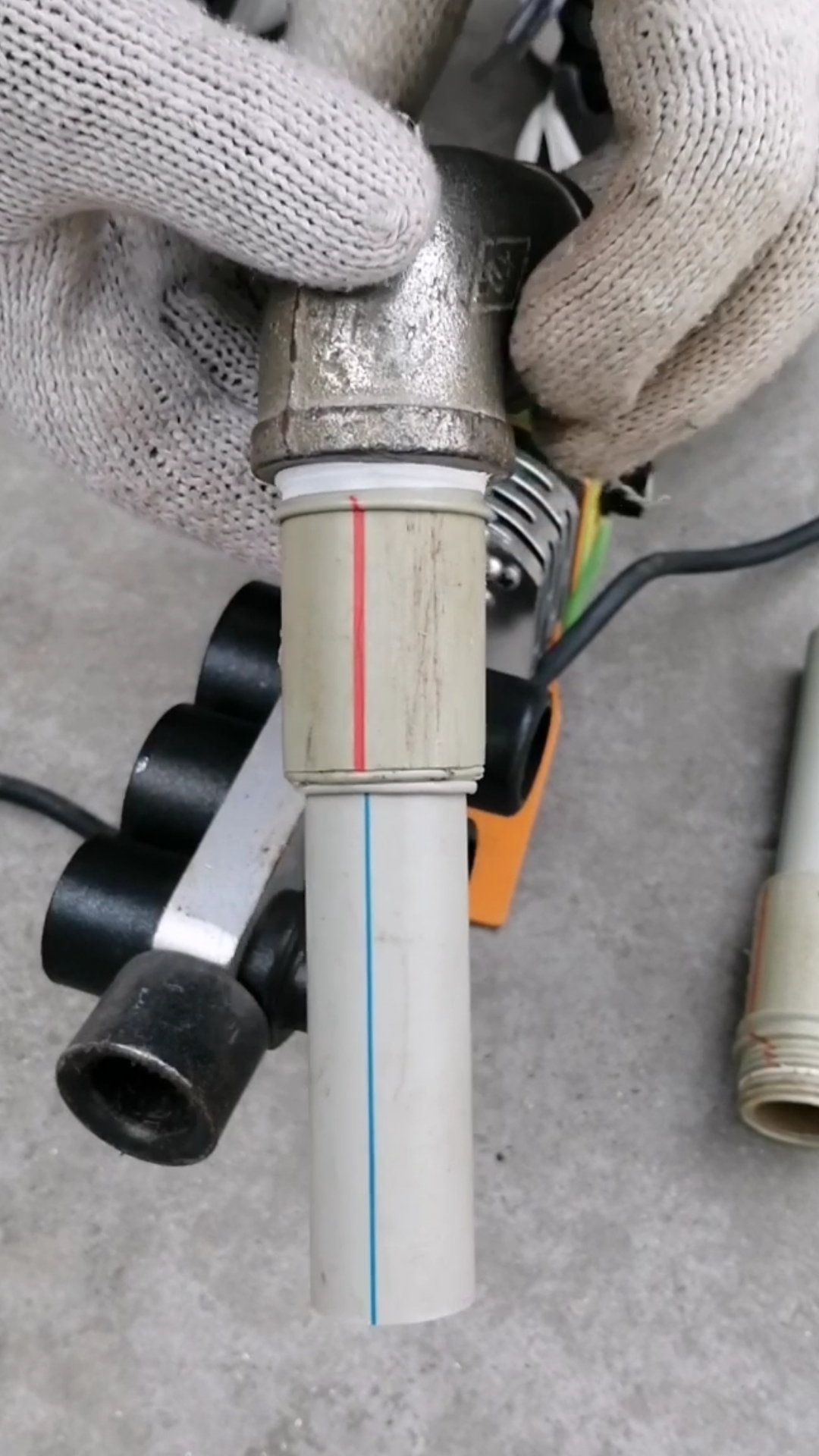 寻找最牛手艺人#巧接水管铁管件和ppr管连接没有丝接转换就这样干