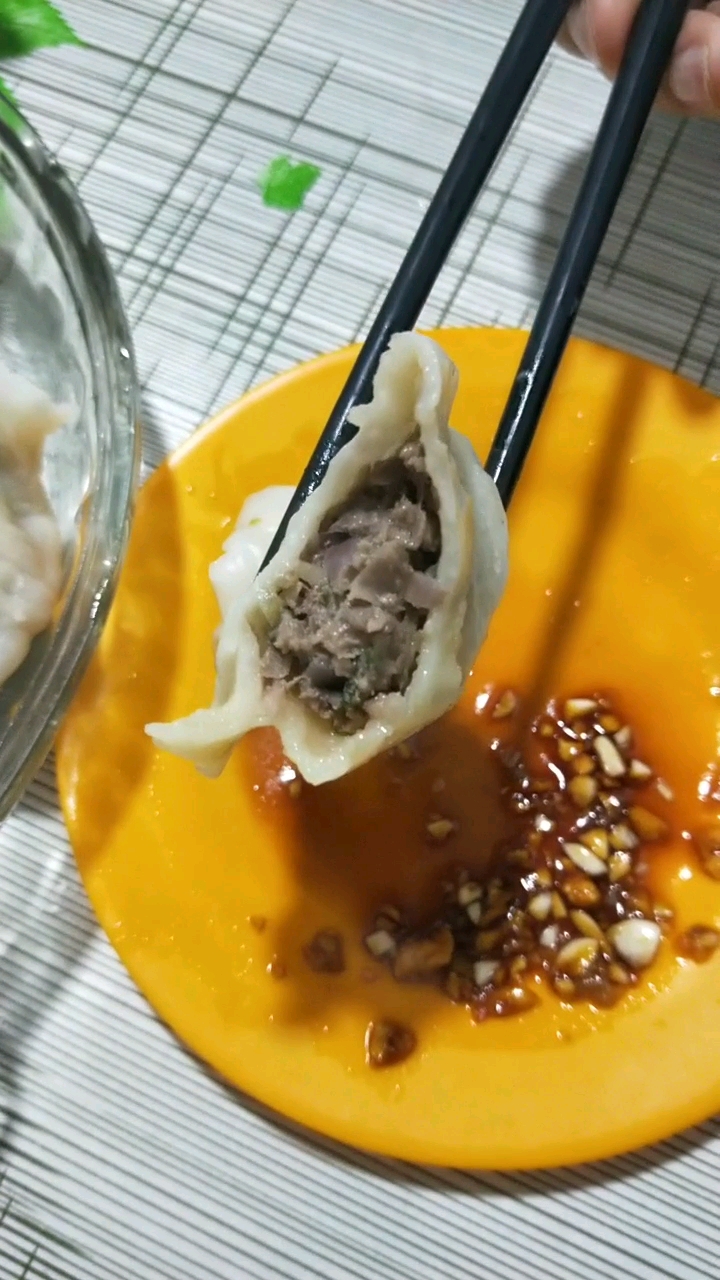 马肉饺子