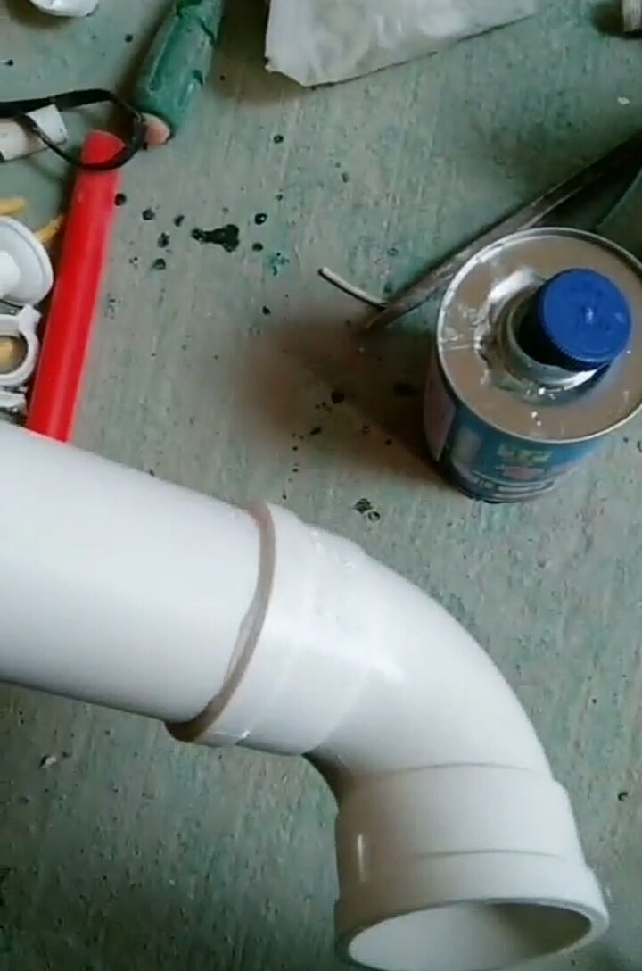 pvc管粘接不漏水的技巧