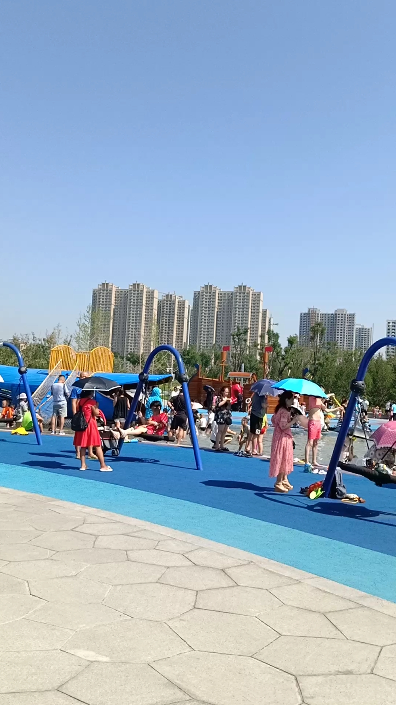 晋阳湖儿童游乐场图片