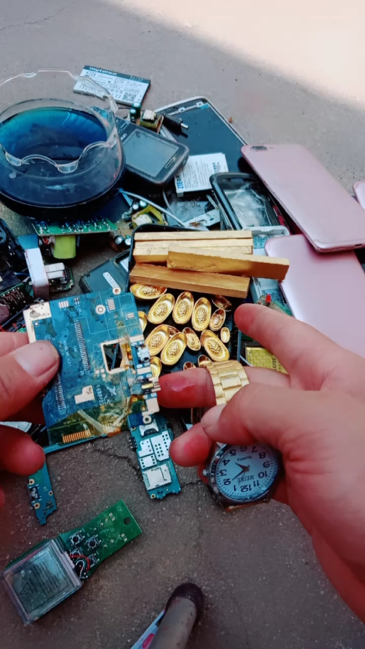 手机提取黄金,行业不公开的秘密