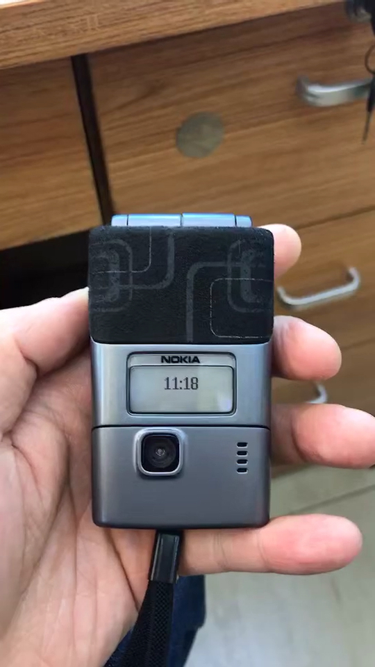 诺基亚唯一翻盖手机