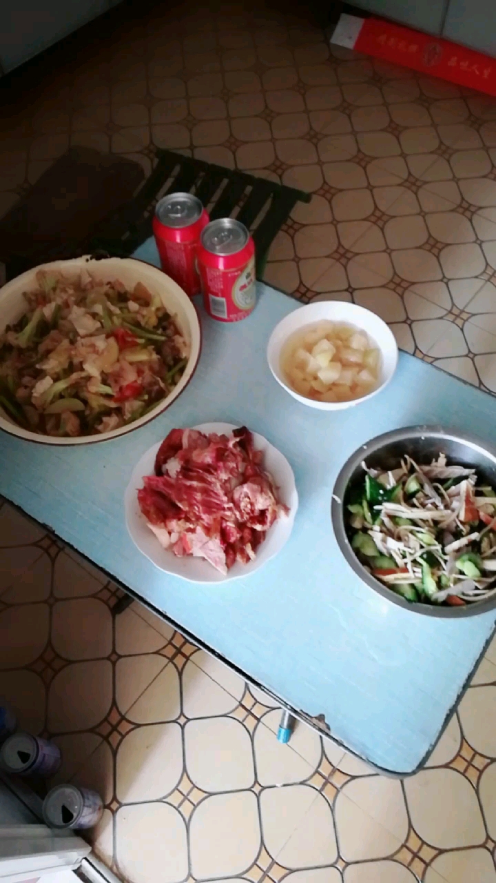 我做的中午饭,大家喜欢吃吗?