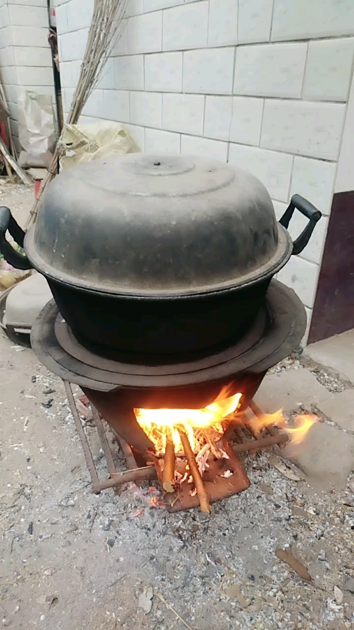 烧火做饭!