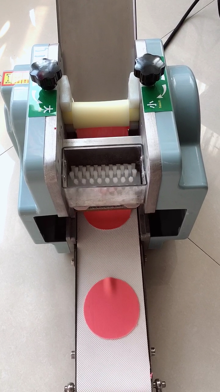 小型饺子皮机