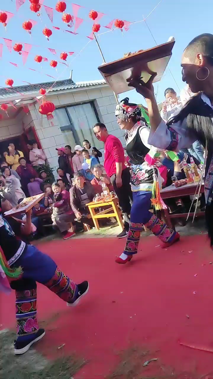 云南大理南涧跳菜