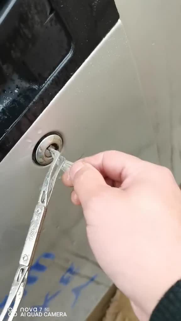 我要上热门#李文锁城传说中的塑料袋开锁