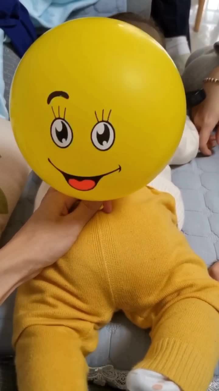 宝宝屁多别浪费,可以用来吹气球