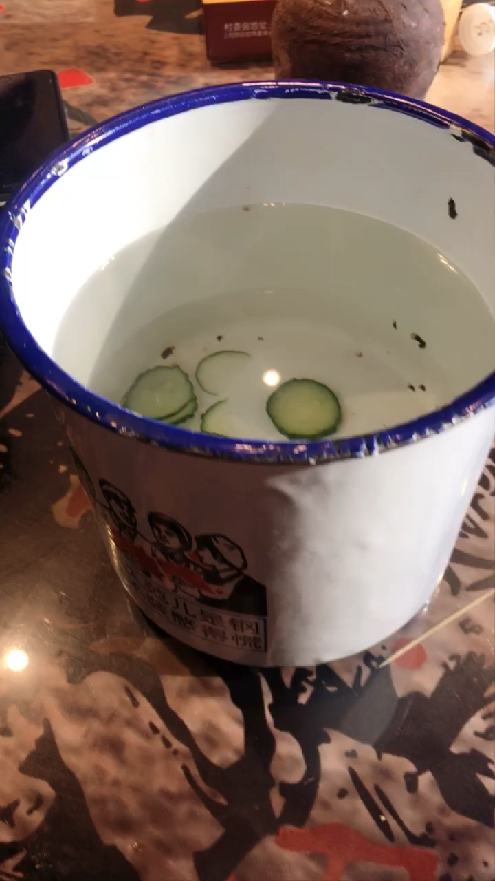这大茶缸子真怀旧