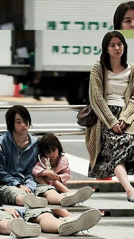 单亲妈妈给儿子畸形母爱,17年后儿子变成人间恶魔