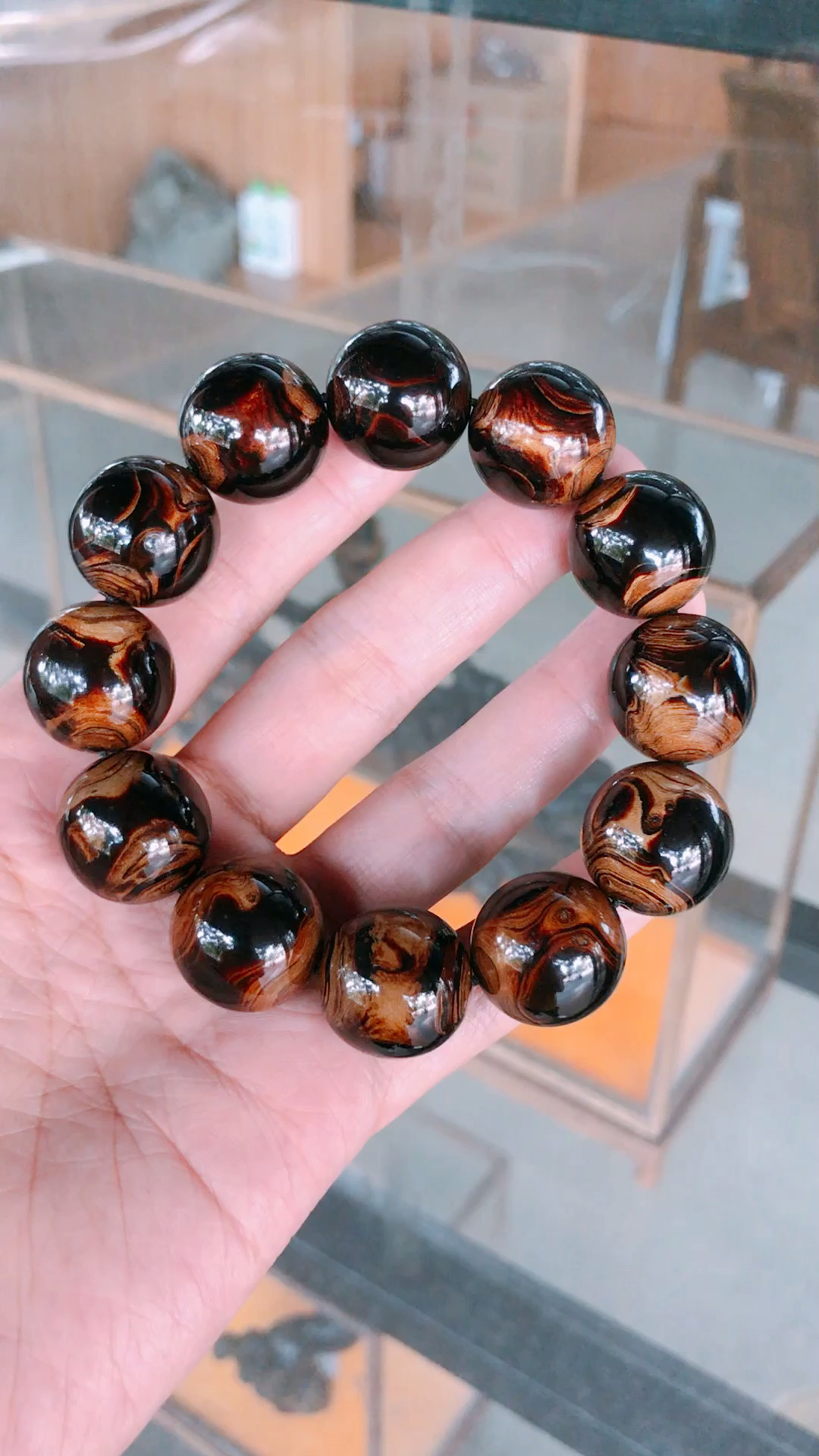 这是高手#海柳黑珊瑚 天然深海海柳手串 手工打磨而成!