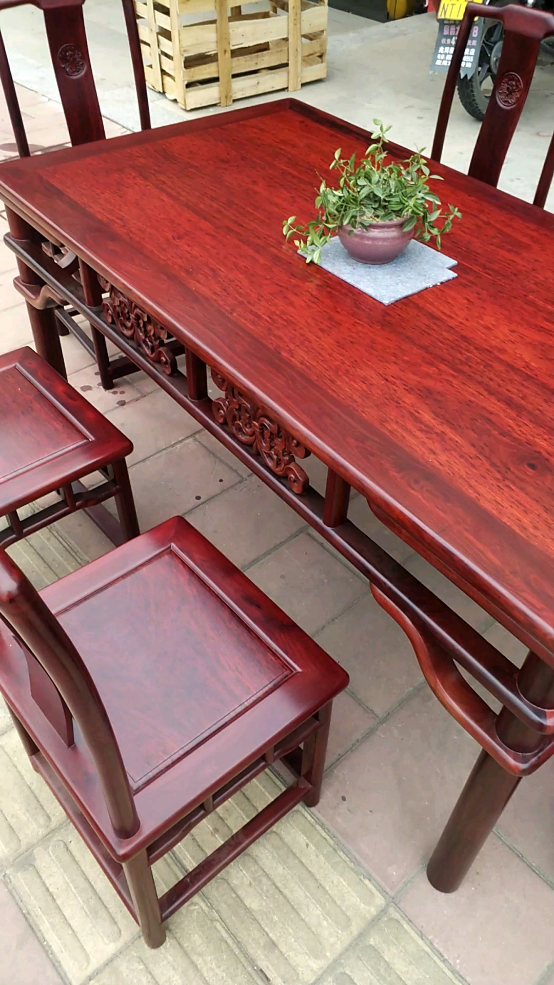 古典红木家具#赞比亚血檀休闲桌高油性高密度纹理非常漂亮